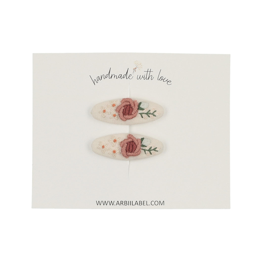 Mini Embroidered Roses Clips