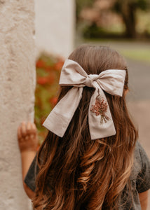 Medium Oversized Bow with Bouquet Embroidery