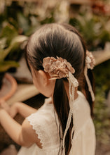 Rose Dried Floral Clip
