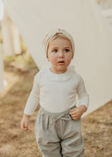 Ivory Ribbed Turban with Embroidery