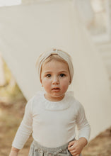 Ivory Ribbed Turban with Embroidery