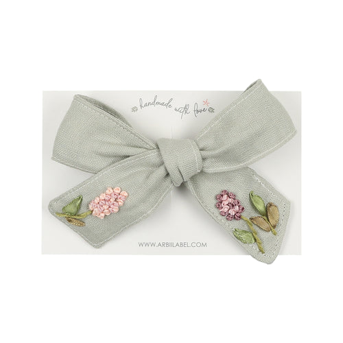 Ribbon Embroidered Bow Clip