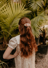 Ribbed Rose Barrette