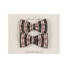 Victorian Rose Striped Piggy Clips