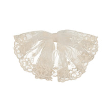 Ivory Lace Clip