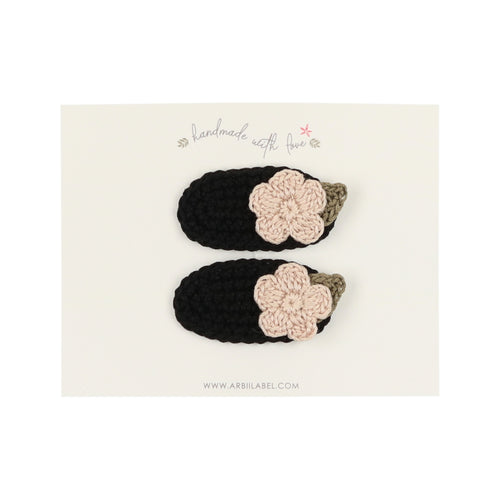Black Flat Flower Crochet Clips