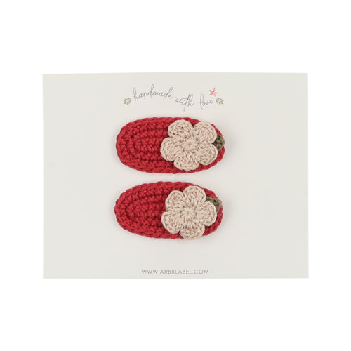 Red Flat Flower Crochet Clips
