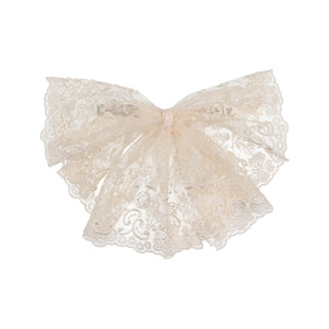 Ivory Oversized Vintage Lace Clip